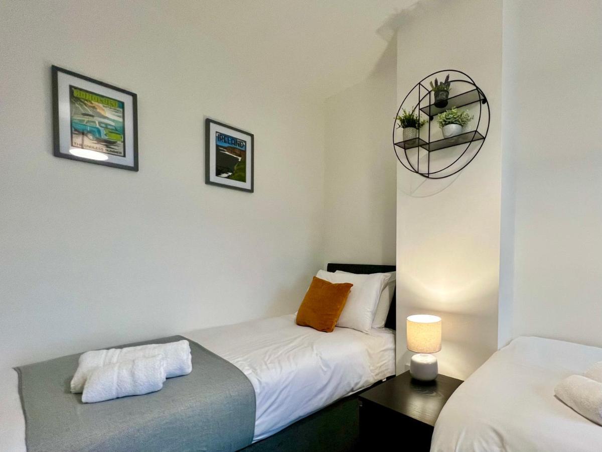 Bramhall House - Great For Contractors Or Family Holidays 클리소프스 외부 사진